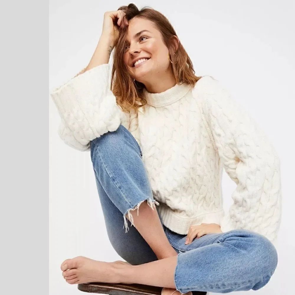 NEW FREE PEOPLE SNOWBIRD CABLE KNIT SWEATER IVORY